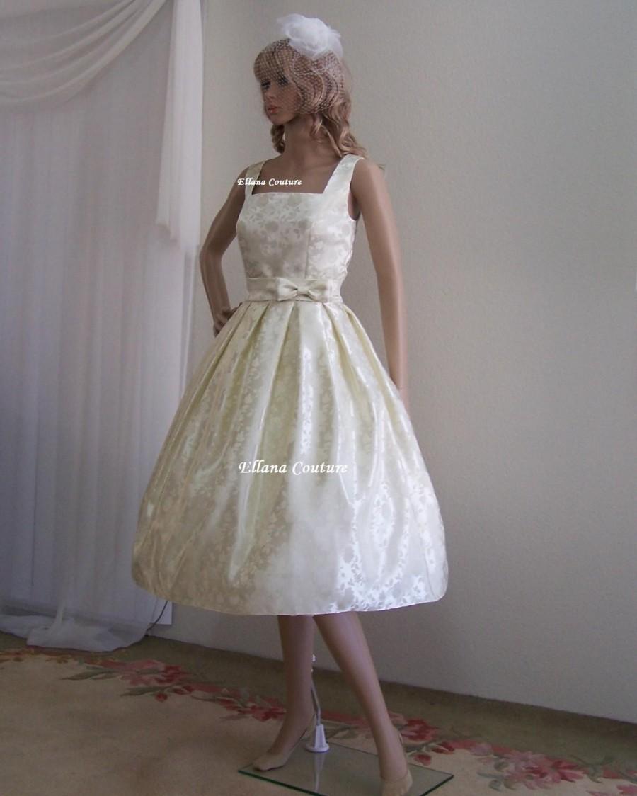 زفاف - Plus Size. Rosette - Vintage Inspired Tea Length Wedding Dress.