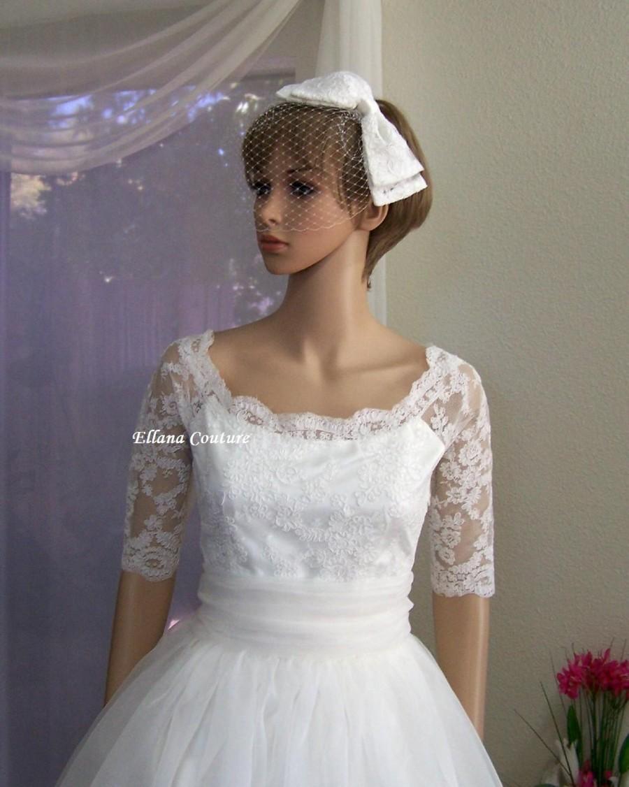 Hochzeit - PLUS SIZE. Leila - Vintage Inspired Wedding Dress. Beautiful Retro Style Bridal Gown.