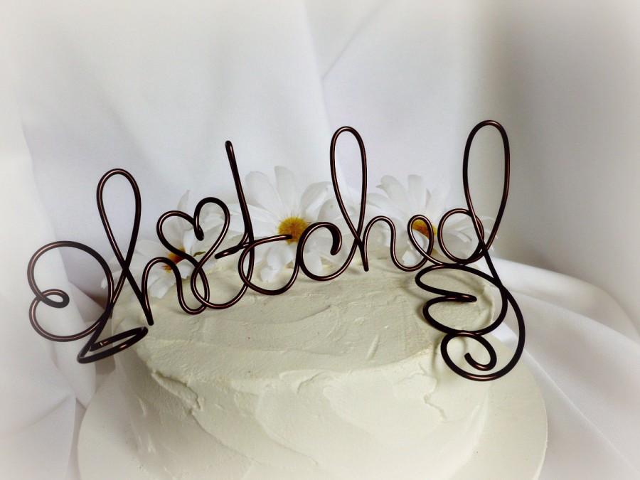 Свадьба - Rustic Wedding Decor, Country Cake Topper, Hitched Custom Colors