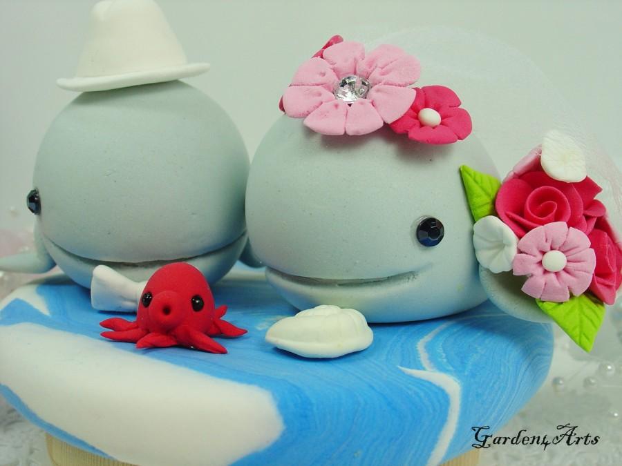 Свадьба - Custom Wedding Cake Topper--Light Blue Whale with Ocean Base for Summer Ocean Theme Beach Wedding