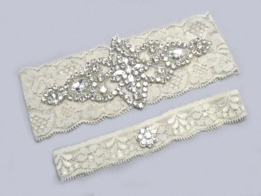 زفاف - White / Ivory Lace Crystal Garter Set, Rhinestone Keepsake and Toss Garters, Bridal Accessories, Heirloom Garters