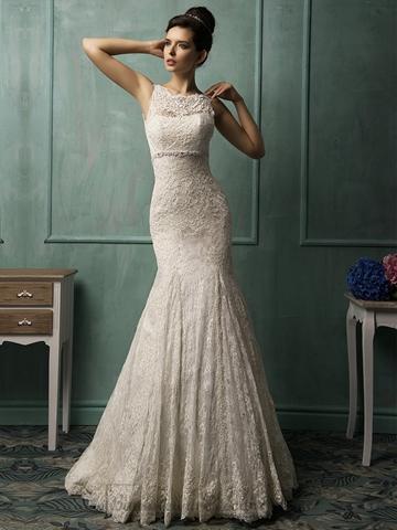 Mariage - Bateau Neckline V-back Lace Wedding Dress
