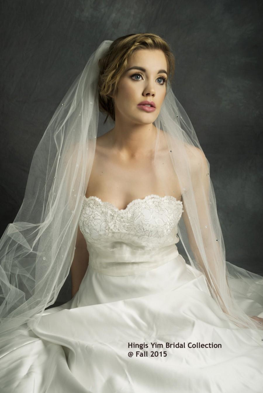 زفاف - Ivory Crystal diamonds Cathedral veil / Bridal Wedding 1 Tier single layer Soft Tulle Veil is for sale
