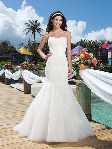 Hochzeit - Beaded Lace Mermaid Wedding Gown With A Soft Tulle Neckline And Organza Skirt