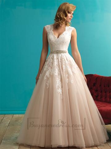 زفاف - Cap Sleeves Plunging V neckline A-line Lace Wedding Dress