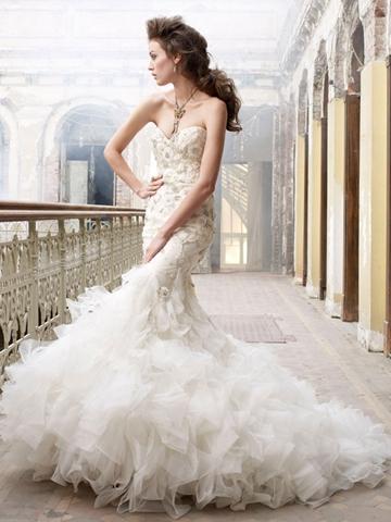 Hochzeit - Beaded and Embroidered Organza Trumpet Bridal Gown with Tufted Skirt