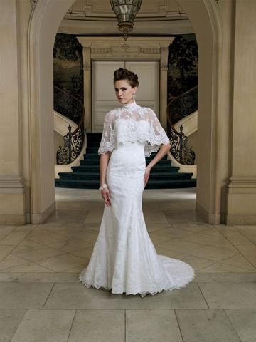 زفاف - Two-piece Lace Slim A-line Formal Wedding Dress with Strapless V-neckline