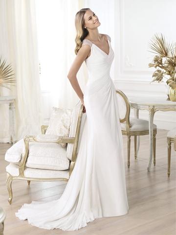 Mariage - Elegant V-neck Draped Wedding Dress with Semi-sheer Back Flared Skirt