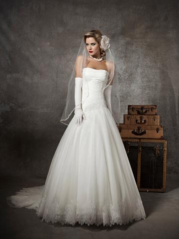 Wedding - Designer Ivory A-line Wedding Dress with Strapless Soft Sweetheart Neckline