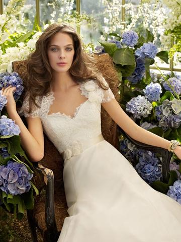 زفاف - Chic Lace Strapless Sweetheart Floral A-line Wedding Dress with Keyhole Bolero Jacket