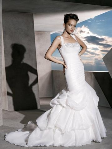 زفاف - Stunning Sweetheart Organza Wedding Dress with Pleated Straps and Lace-up Back
