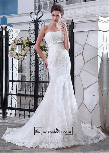 Hochzeit - Alluring Satin&Tulle Mermaid Sweetehart Neckline Raised Waistline Wedding Dress