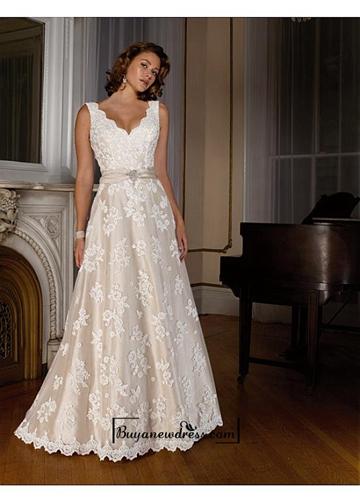 Mariage - Beautiful Elegant Exquisite A-line V-neck Wedding Dress In Great Handwork