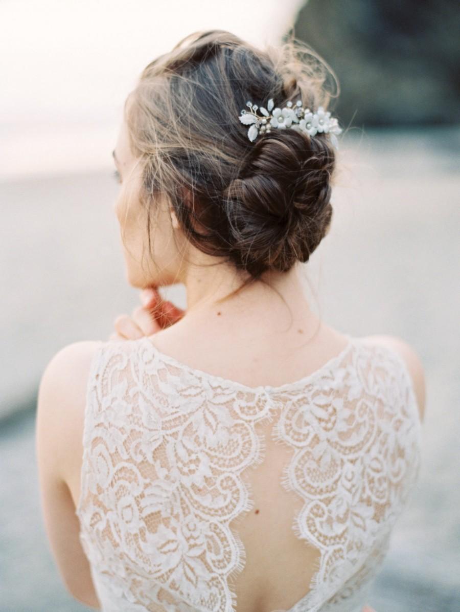 زفاف - Bridal Headpiece, Flower Blossom and Crystal Twig Bridal comb – MADE TO ORDER – Style 6014