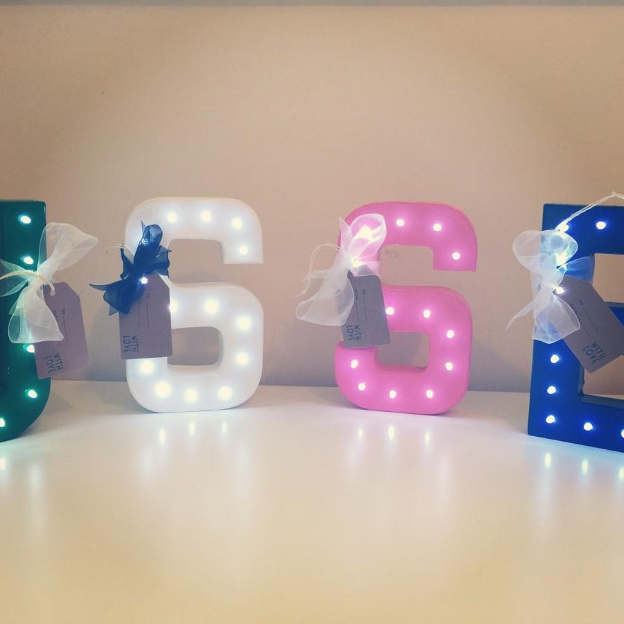 Mariage - Light up Letter. Marquee, Circus light. Battery Powered. 20cm. Nightlight. Kids light initial. Wedding Party