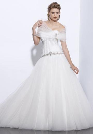 زفاف - Sweetheart Elegant Wedding Dress with Pleated Bodice and Beaded Waistline