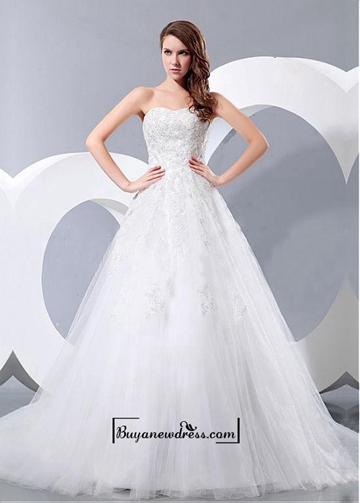 Mariage - Alluring Tulle&Satin A-line Sweetheart Neckline Natural Waistline Wedding Dress