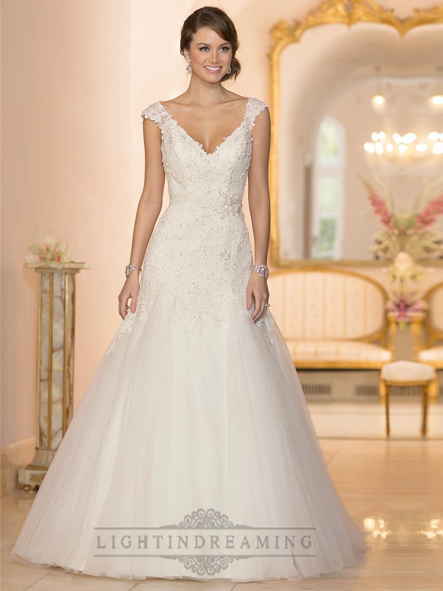 زفاف - Cap Sleeves V-neck A-line Lace Beaded Deep V-back Wedding Dresses - LightIndreaming.com