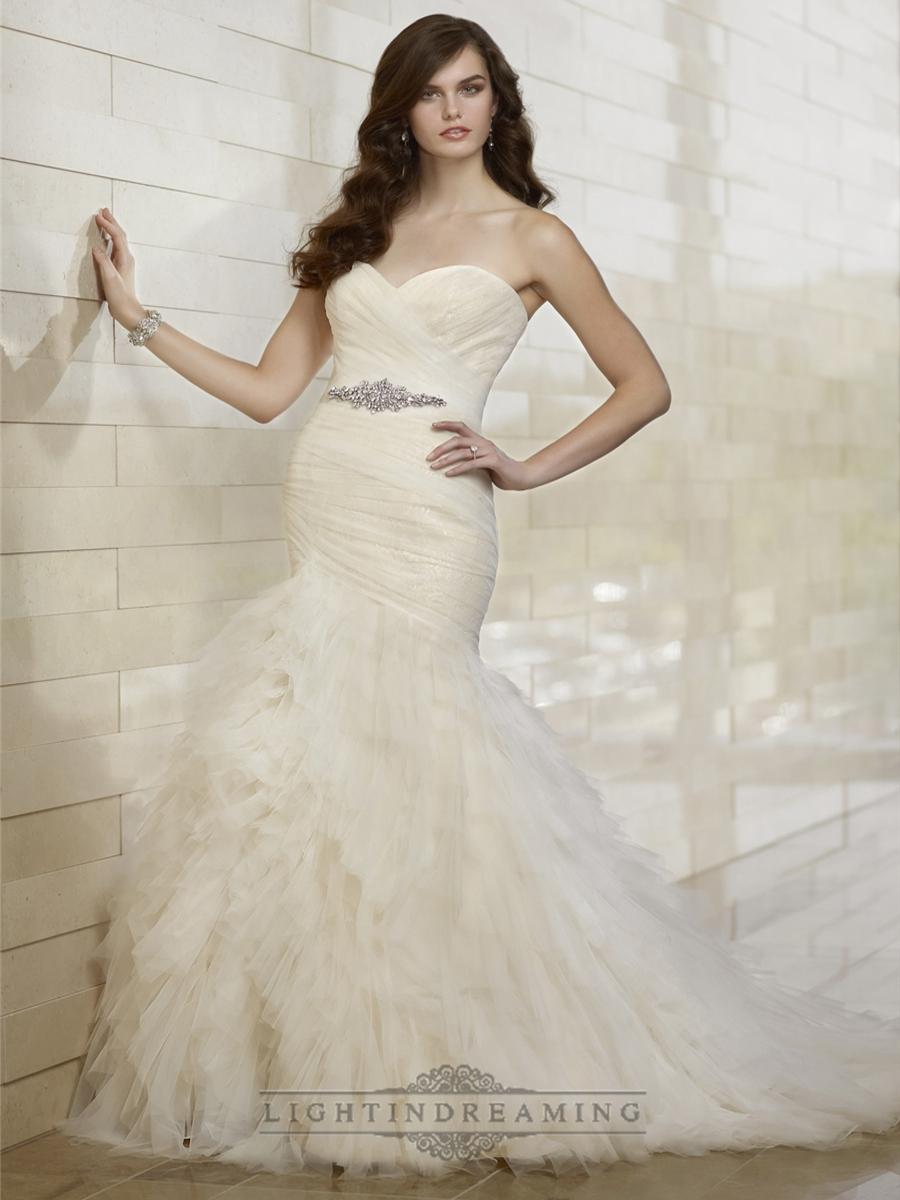 Свадьба - Whimsical Fit and Flare Sweetheart Wedding Dresses with Tiered Layeres Skirt - LightIndreaming.com