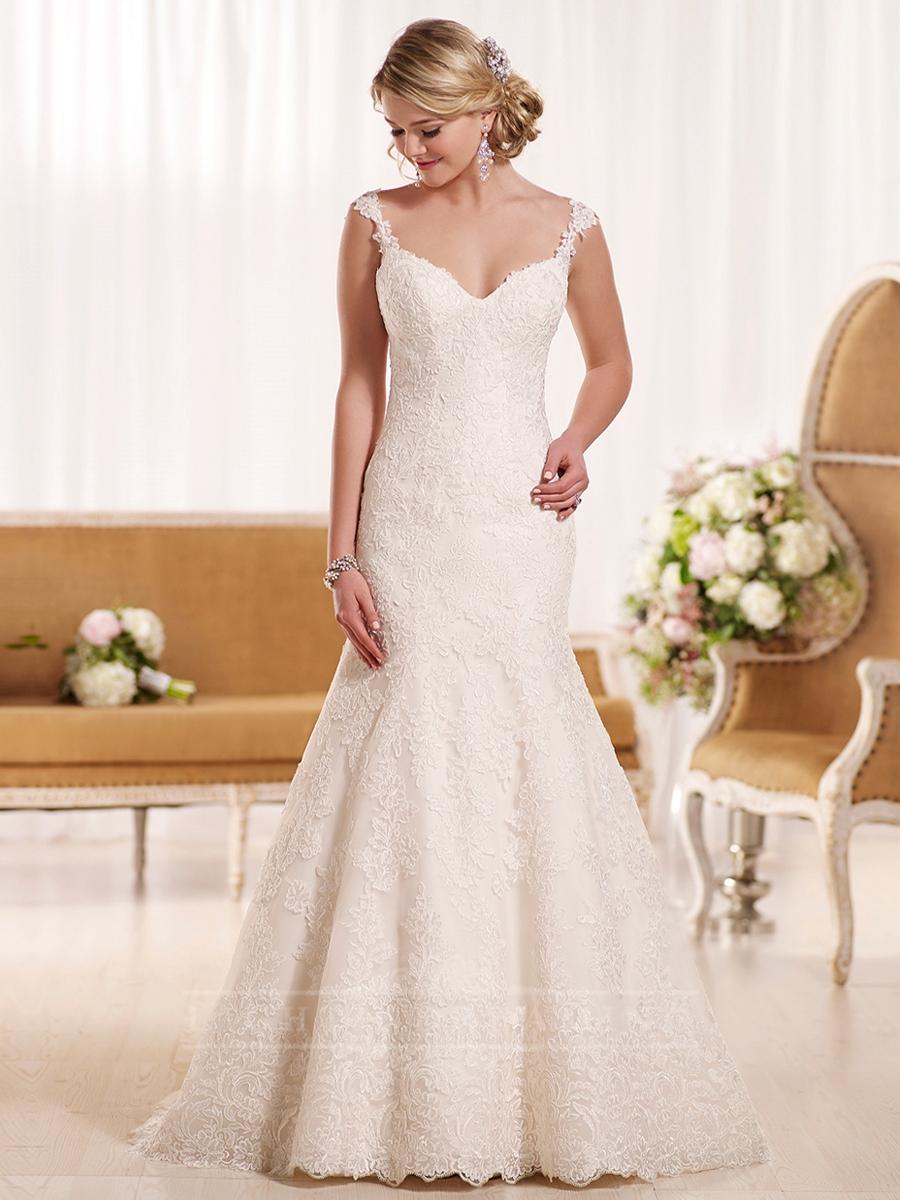 Hochzeit - Stunning Lace Fit and Flare Wedding Dress - LightIndreaming.com