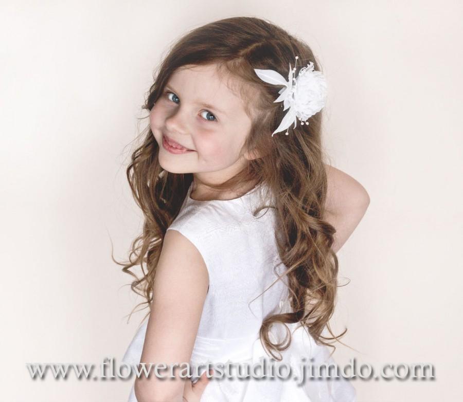 Hochzeit - Flower Girl Hair Flower, Girl Hair Accessories, Infant Hair flower, White or Ivory Small Peony Hair Clip, Flower Hair Clip, Baby hair flower