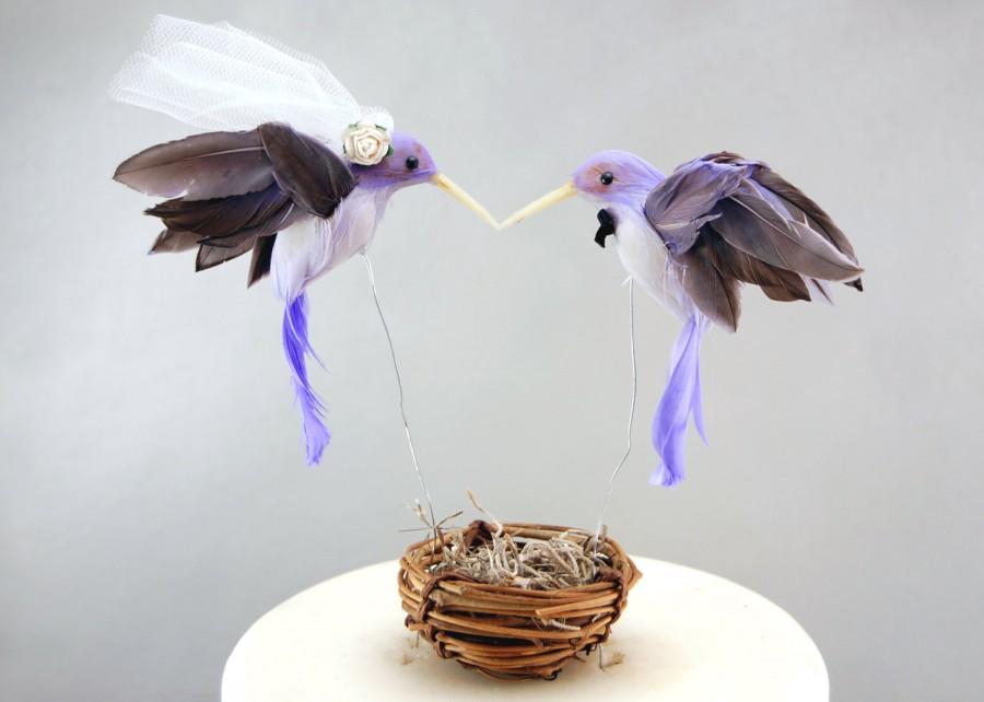 Свадьба - SALE! Purple Hummingbird Wedding Cake Topper: Unique Bride and Groom Love Bird Cake Topper -- LoveNesting Cake Toppers
