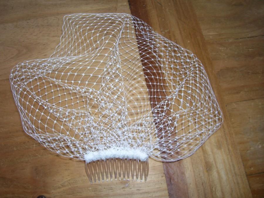 زفاف - Ivory Birdcage Veil, Blusher, Short Wedding Veil, Vintage Inspired. Retro, 9 inch Netting, Top Comb, Also in White and Many Custom Colors