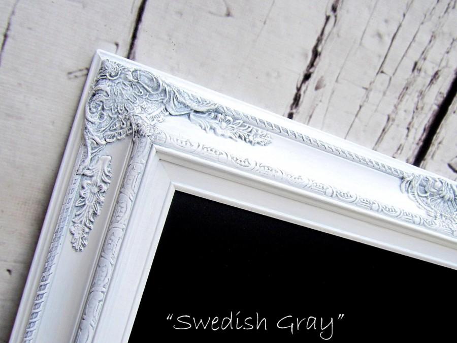 Mariage - SIGNAGE WEDDING MENU SiGN Swedish Grey Chalkboard Vintage Wedding Board Ideas Shabby Chic Wedding Distressed White Frame Baroque Blackboard