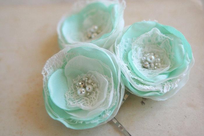 Hochzeit - Mint Hair Flowers, Mint Ivory and Lace Flower Hair Clips, Mint Bridal Hairpiece, Mint Bridesmaids Hair Accessories, Pastel, Lace, Pearls