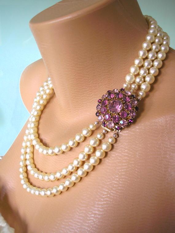 زفاف - Vintage 3-Strand Pearl and Amethyst/Pink Rhinestone Bridal Necklace