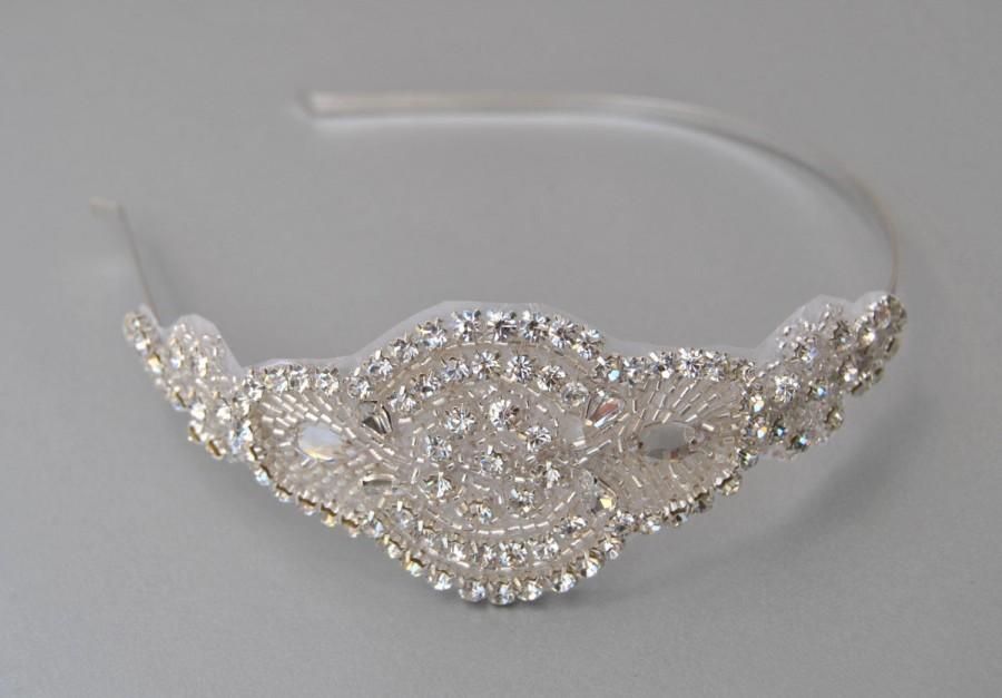 Hochzeit - Crystal Rhinestone , flapper Gatsby Headband, Wedding Headband, Wedding Headpiece, Halo Bridal Headpiece, 1920s Flapper headband