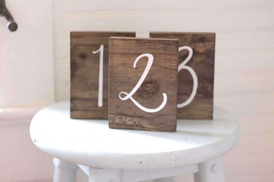 Mariage - Wedding Table Numbers, Rustic Wooden Wedding Signs, Wooden Table Numbers, The Paper Walrus