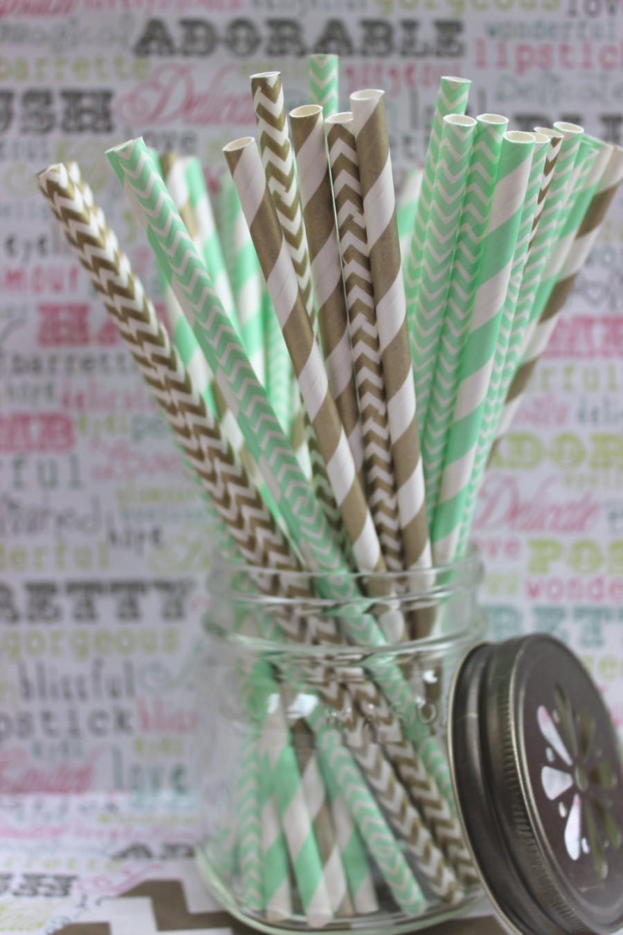 Hochzeit - 100 Gold and Mint Green Party Straws in Stripes and Chevron, Gold and Mint Wedding Straws with Printable DIY Flag Template - (50 ea. color)