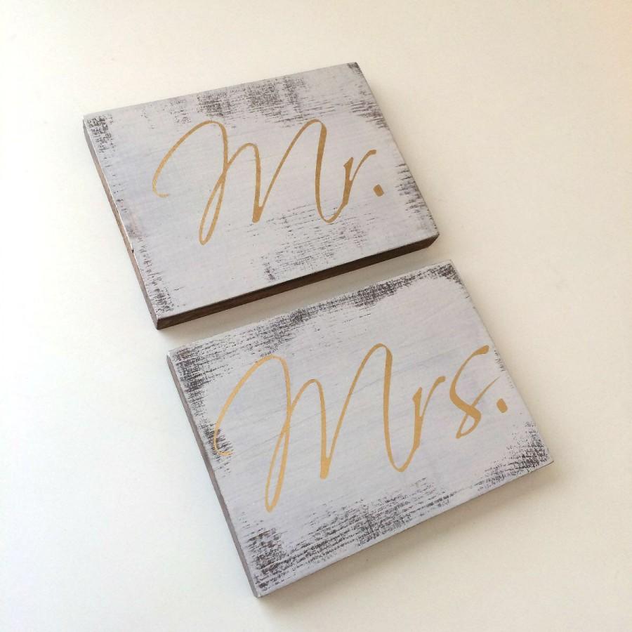 Mariage - Mr. And Mrs. Sign, wedding signs, reserved seat sign, wedding decoration