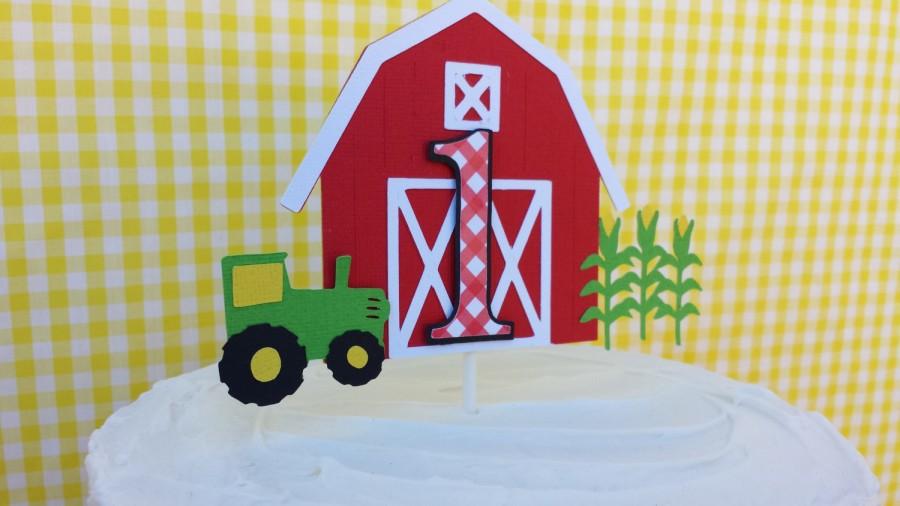 Hochzeit - Farm Birthday Cake Topper - Red Barn Bash Theme - Any Age Cake topper - 1st birthday Party - Green and Yellow Tractor Cake Decorations