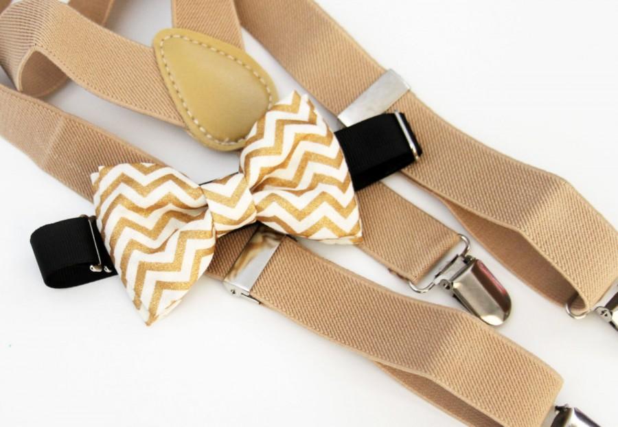 زفاف - Gold chevron bow-tie & beige elastic suspender set