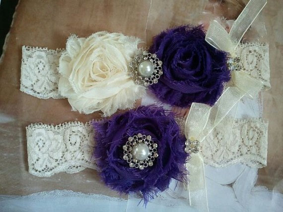 Mariage - Wedding Garter, Bridal Garter Set - Ivory/Purple Flowers with pearl & Rhinestone on a Ivory Lace - Style G2506