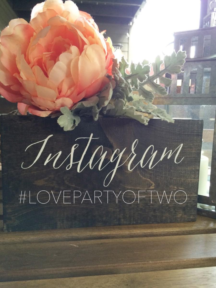 Hochzeit - Instagram Rustic Wedding Hashtag Social Media Sign