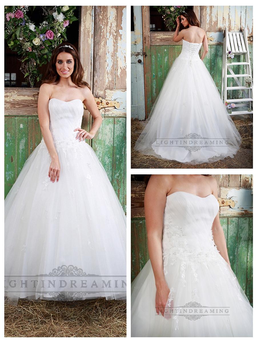 Hochzeit - Strapless Sweetheart A-line Ball Gown Wedding Dress