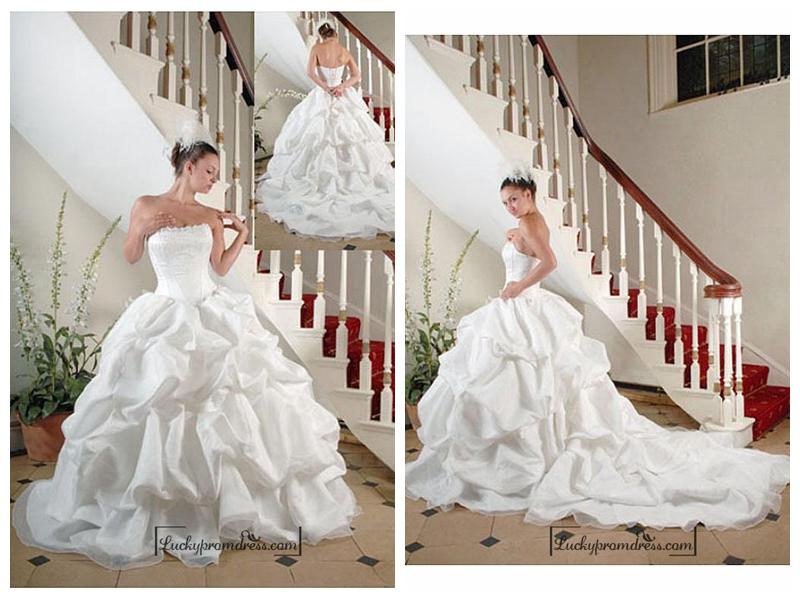 Wedding - Beautiful Organza Ball Gown Inverted Basque Waistline Wedding Dress In Great Handwork