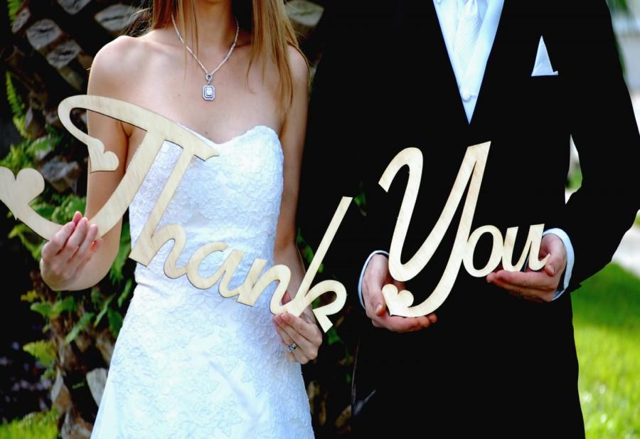 Mariage - Rustic Wedding Thank You Sign, Wooden Photo Prop, Custom Engraved Gift, Personalized Thank You Sign, Bride and Groom, Spring Wedding
