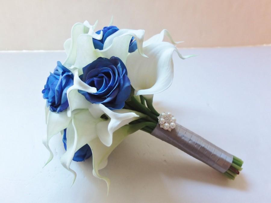 Wedding - Bridesmaid Bouquets, White Calla Lily and Royal Blue Roses bridesmaid bouquet, Bridal Bouquet, wedding bouquet