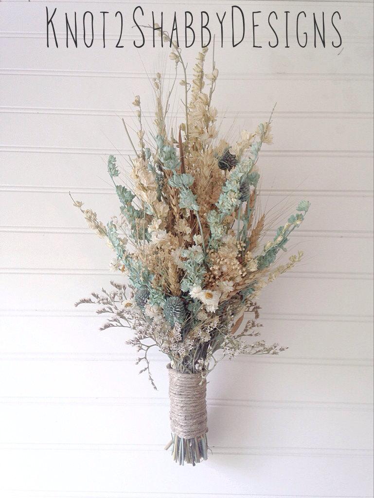 Mariage - Wedding - Dried Bridal Party Bouquets - Dried flowers - shabby chic wedding - bridal party - bridesmaid bouquet -
