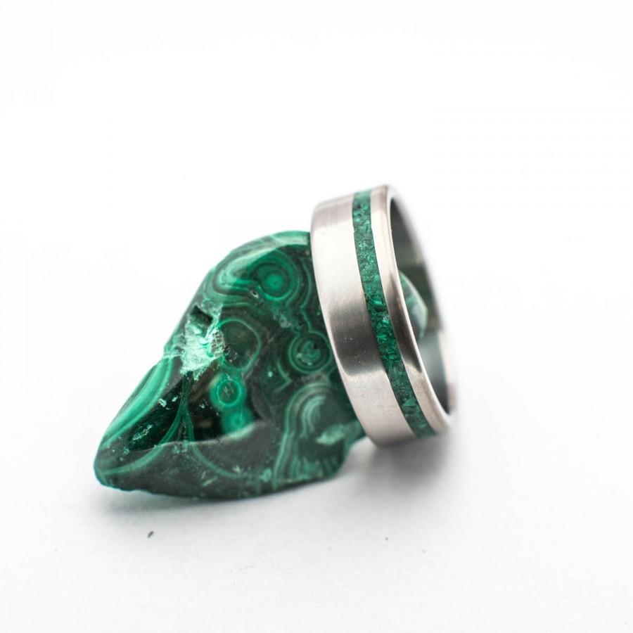 زفاف - Special Offer: St. Valentine's Day ** NEW!! Titanium Ring With Malachite Stone Mineral Green Inlay handmade wedding ring UK & US ring sizes