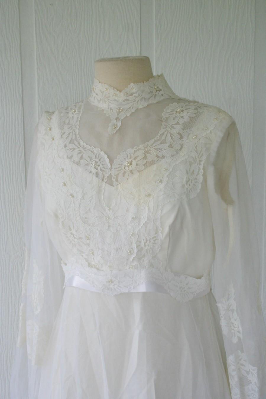 Vintage Ivory Lace Wedding Gown Bridal Gown With Sleeves Vintage Wedding High Neck Mock Neck