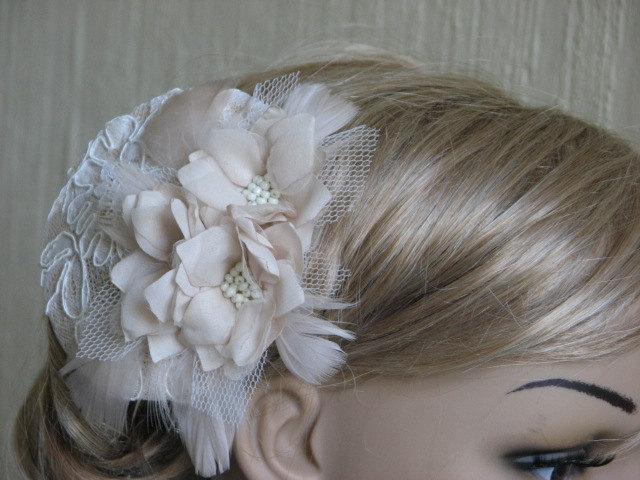 Hochzeit - Cream fasciantor Wedding fasciantor Ivory lace fasciantor Champagne fasciantor Wedding hair flower Cream hair flower Bridal fasciantor