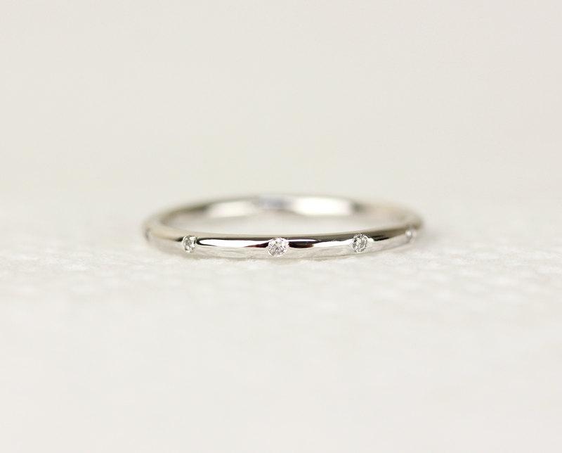 زفاف - 14k Solid White Gold Space Apart 5Diamonds Wedding Band,Simple Diamond Wedding Ring,Stackable Elegant Diamond Ring