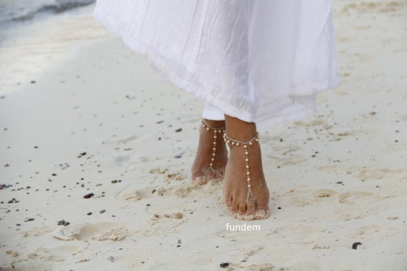 Свадьба - Champagne pearl pendant barefoot sandal,anklet, beach wedding barefoot sandals, bangle, wedding anklet,bridesmaid accessories