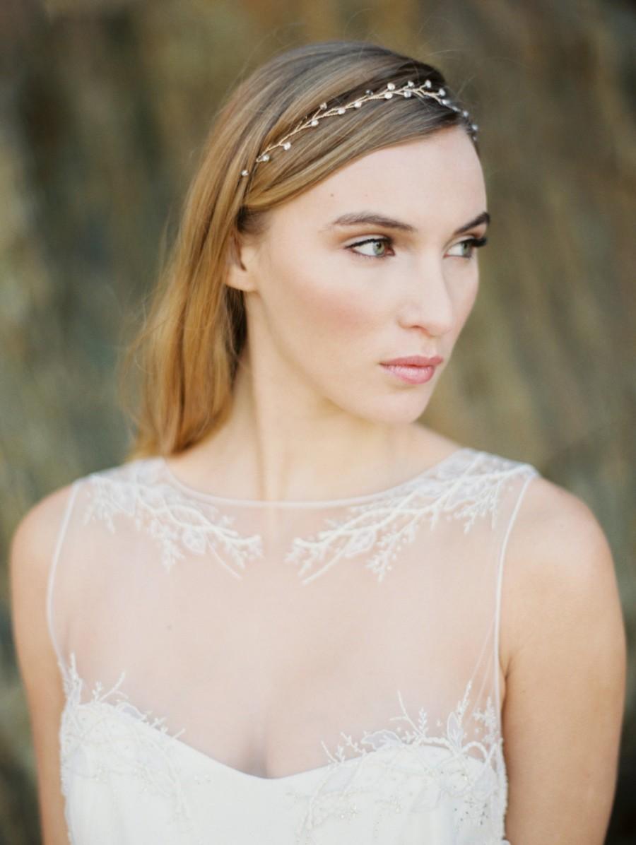 Свадьба - Rhinestone Crown, Rhinestone Hair Vine, Bridal Crown, Hair Wreath, Crystal Halo -Style 4215