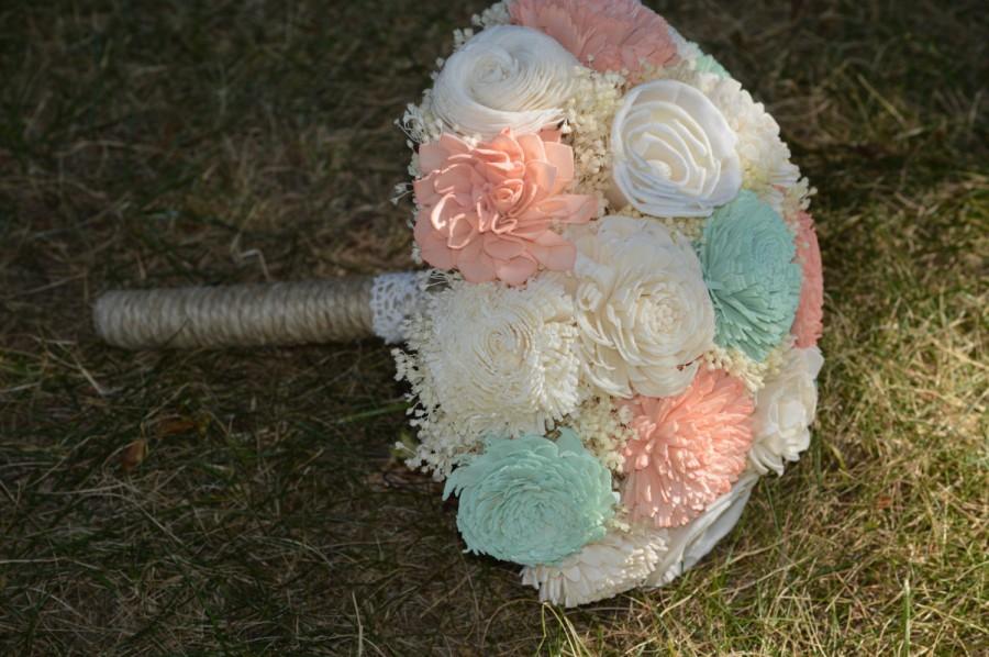 زفاف - Medium Wedding Bouquet Ivory, Soft Mint and Lt Coral Blush Sola Flowers and dried Flowers Toss Flower Girl Bridesmaid Keepsake